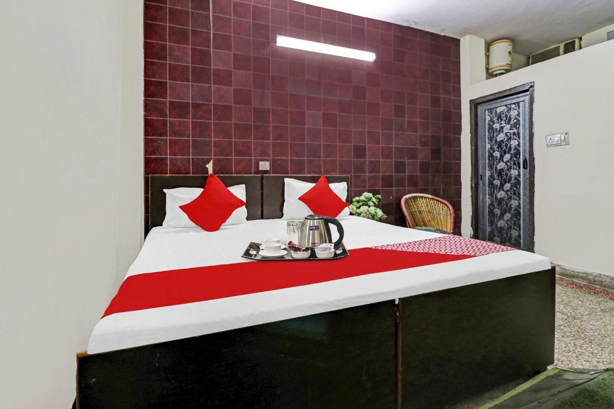 ניו דלהי Lion Home Stay מראה חיצוני תמונה