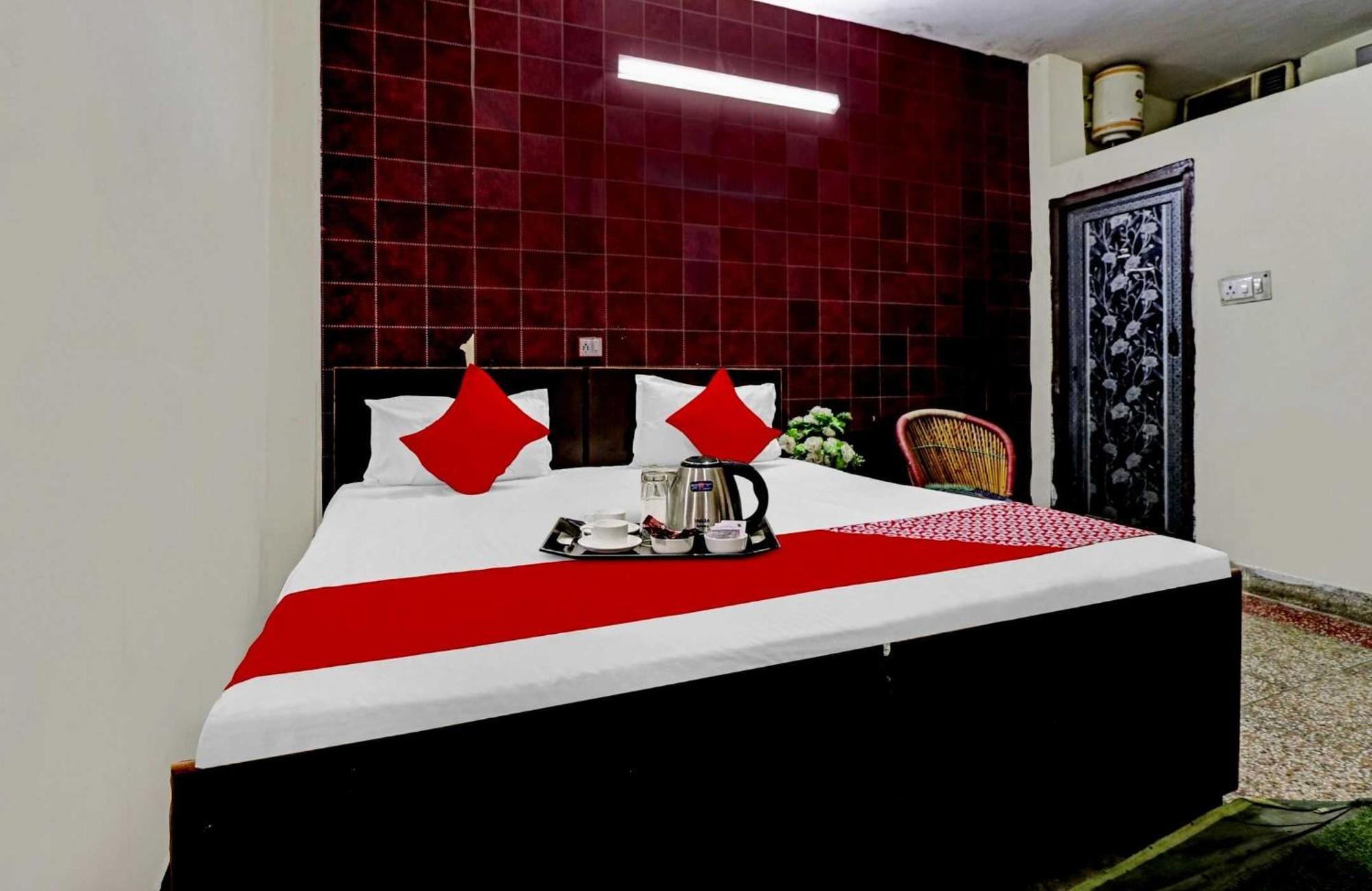 ניו דלהי Lion Home Stay מראה חיצוני תמונה