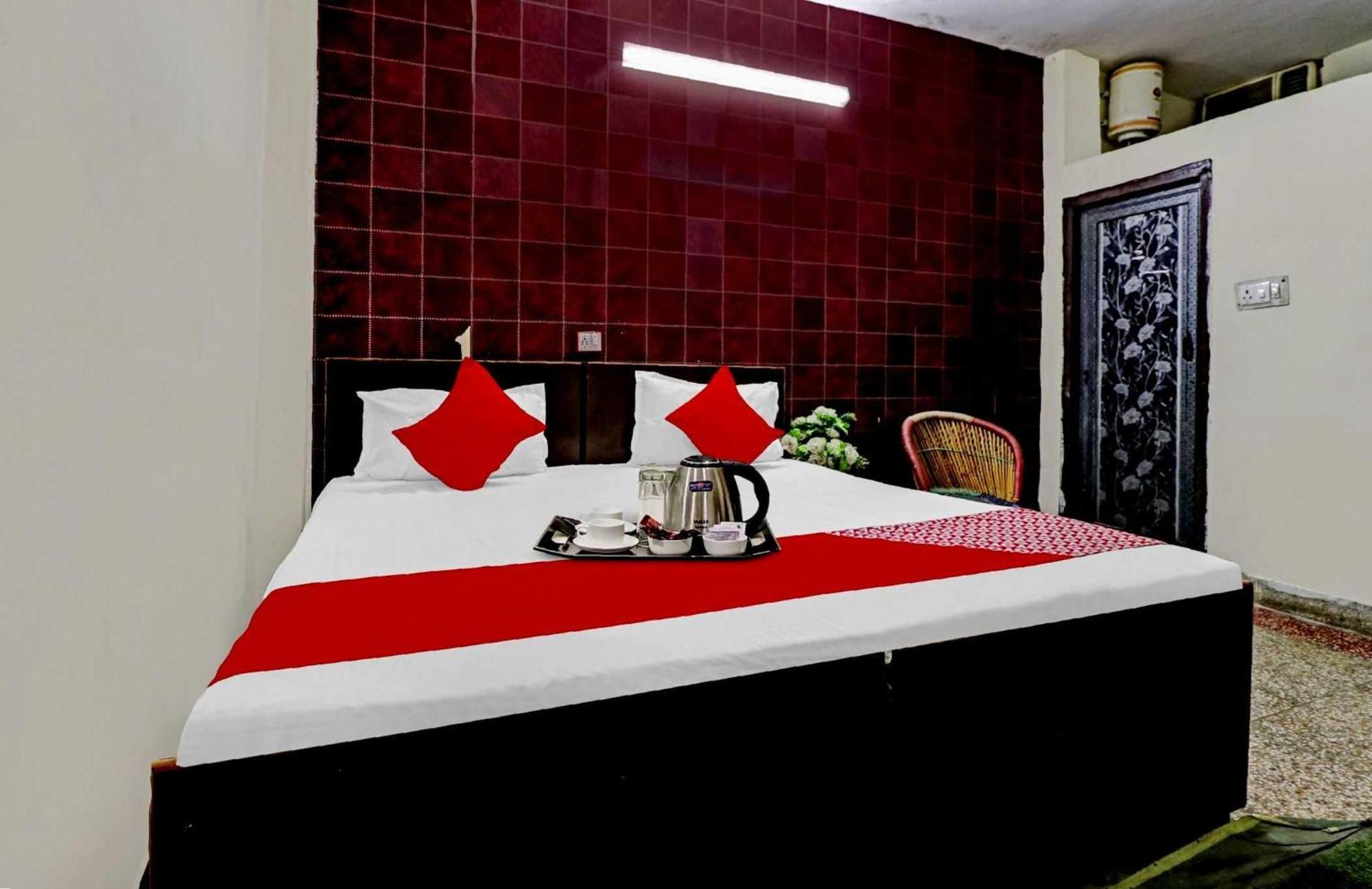 ניו דלהי Lion Home Stay מראה חיצוני תמונה
